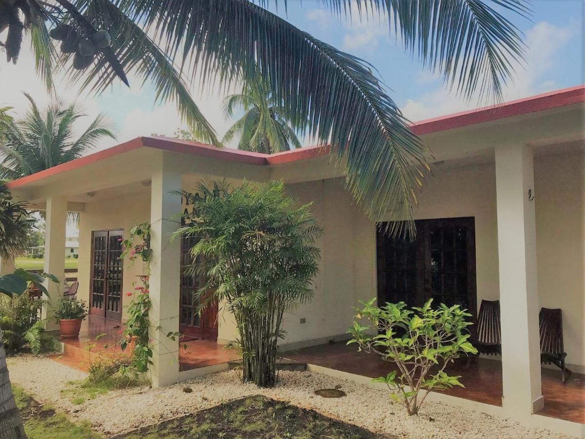 Royale Manor Villa Corozal Bagian luar foto