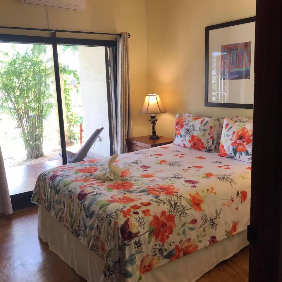 Royale Manor Villa Corozal Bagian luar foto