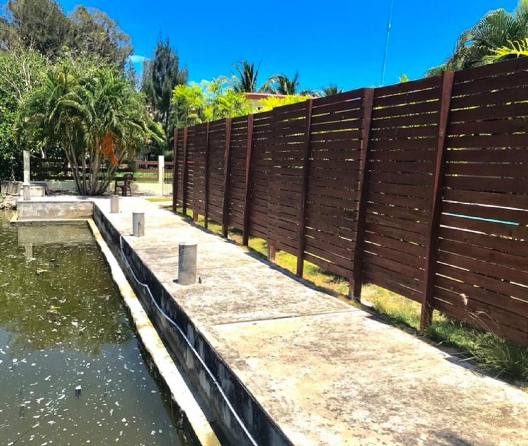 Royale Manor Villa Corozal Bagian luar foto