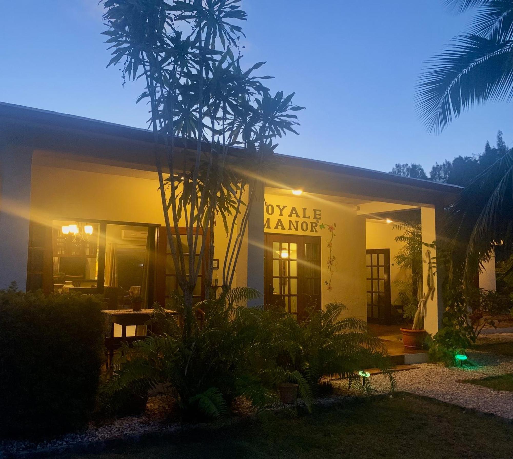 Royale Manor Villa Corozal Bagian luar foto