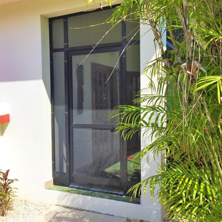 Royale Manor Villa Corozal Bagian luar foto
